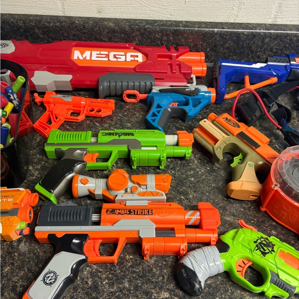 NERF bundle. - Picture 5 of 9